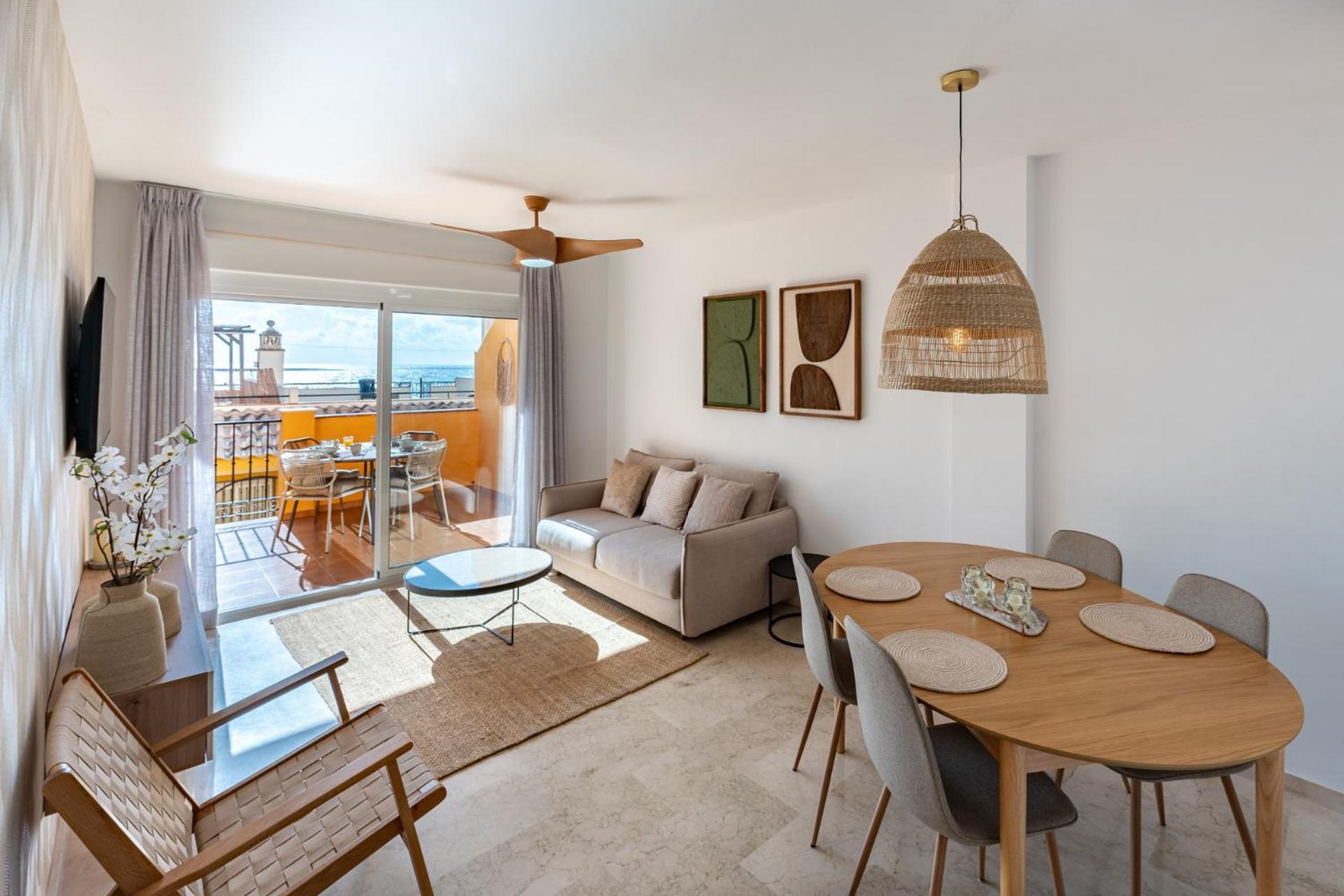 Horizon Del Mar, 2Bd Terrace, Sea View & Pool & Parking Apartment Benalmadena Luaran gambar