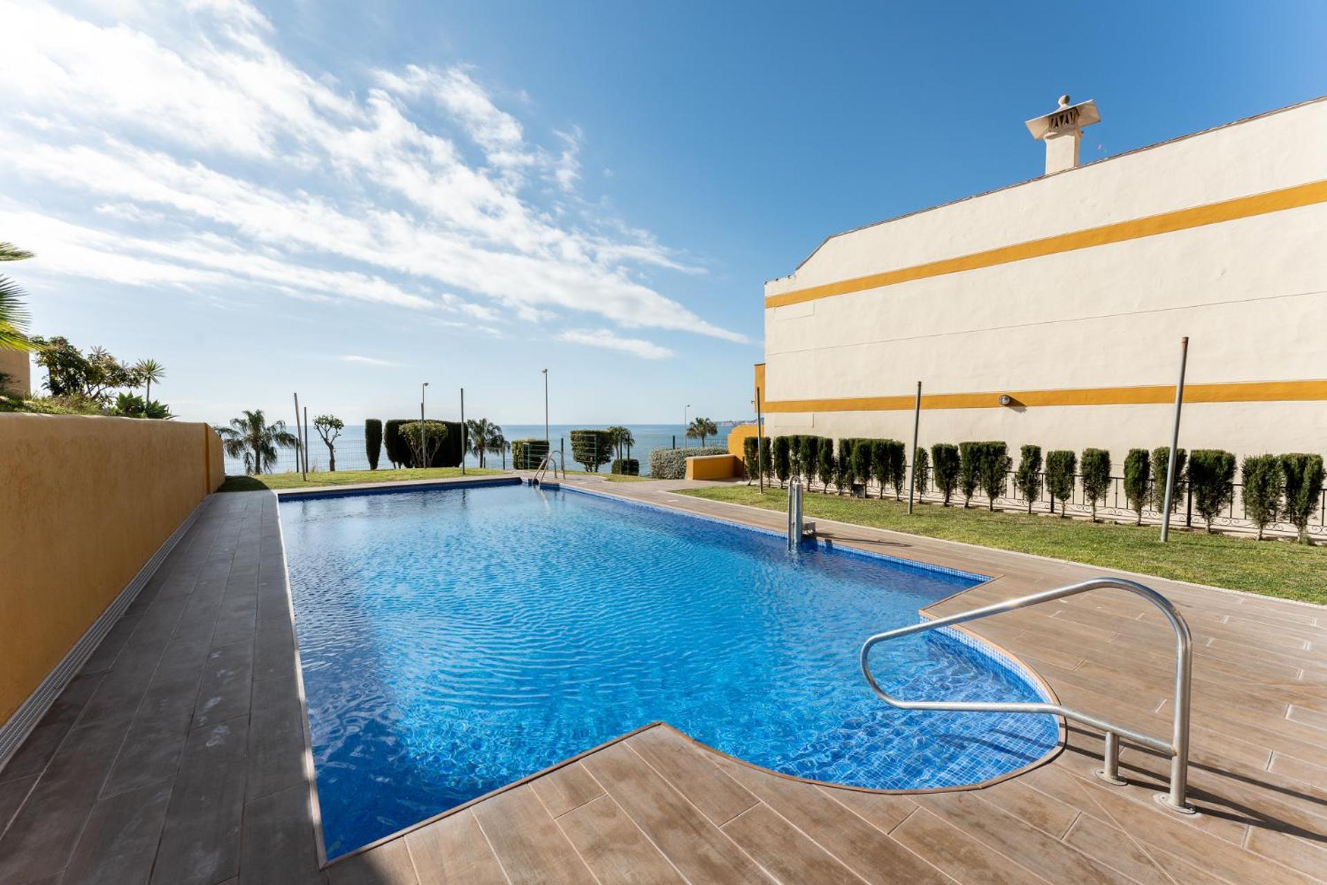 Horizon Del Mar, 2Bd Terrace, Sea View & Pool & Parking Apartment Benalmadena Luaran gambar