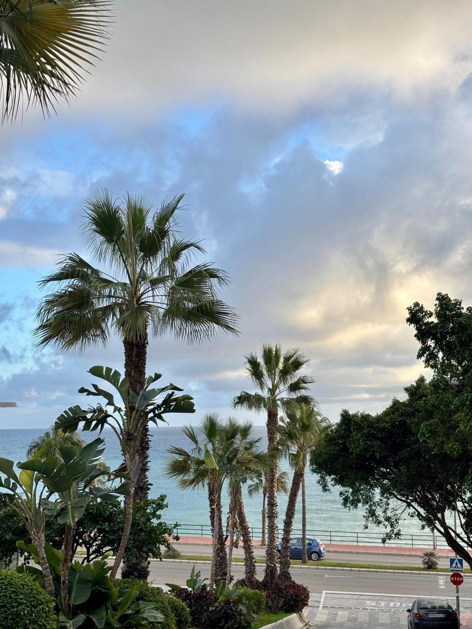 Horizon Del Mar, 2Bd Terrace, Sea View & Pool & Parking Apartment Benalmadena Luaran gambar
